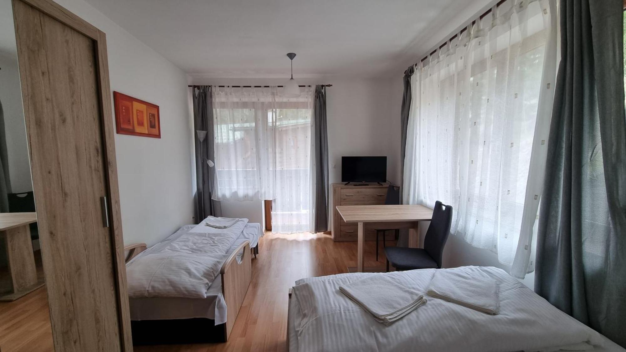 Fatrapark 2 Apartments Hrabovo - Hlavna Recepcia Rózsahegy Szoba fotó