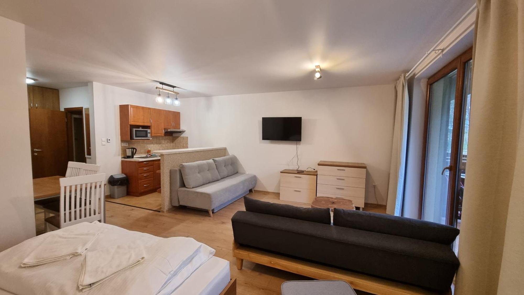 Fatrapark 2 Apartments Hrabovo - Hlavna Recepcia Rózsahegy Kültér fotó
