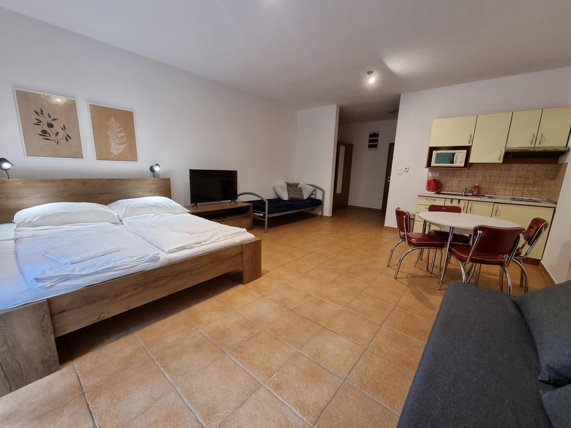 Fatrapark 2 Apartments Hrabovo - Hlavna Recepcia Rózsahegy Kültér fotó